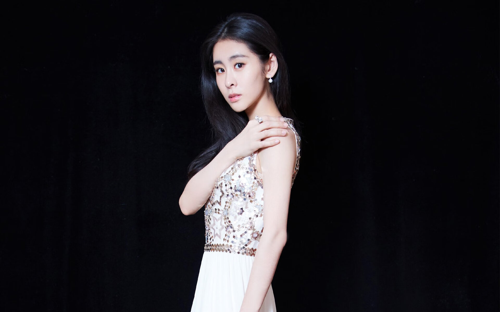 水球焦点战摩纳哥沉着应对